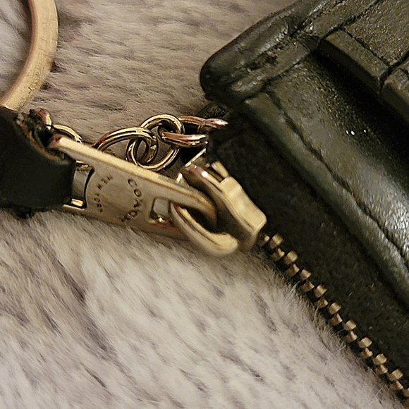 Coach Small Black Card Holder - Picture 5 of 6